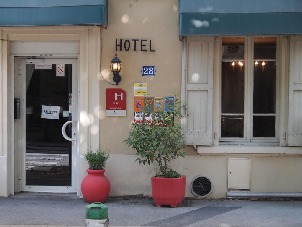 مييو Hotel Emma Calve المظهر الخارجي الصورة