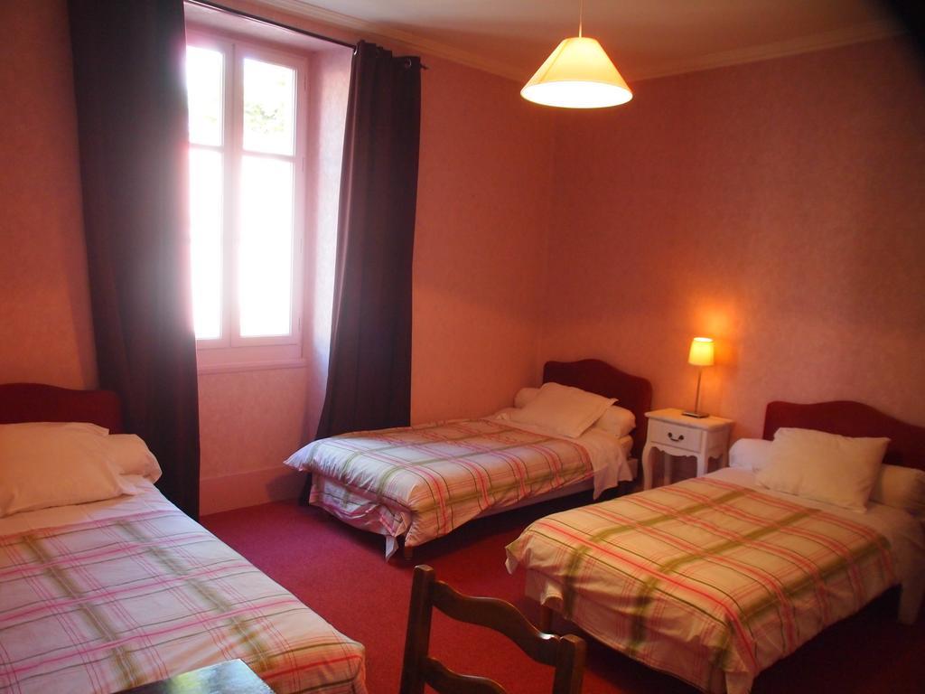مييو Hotel Emma Calve الغرفة الصورة
