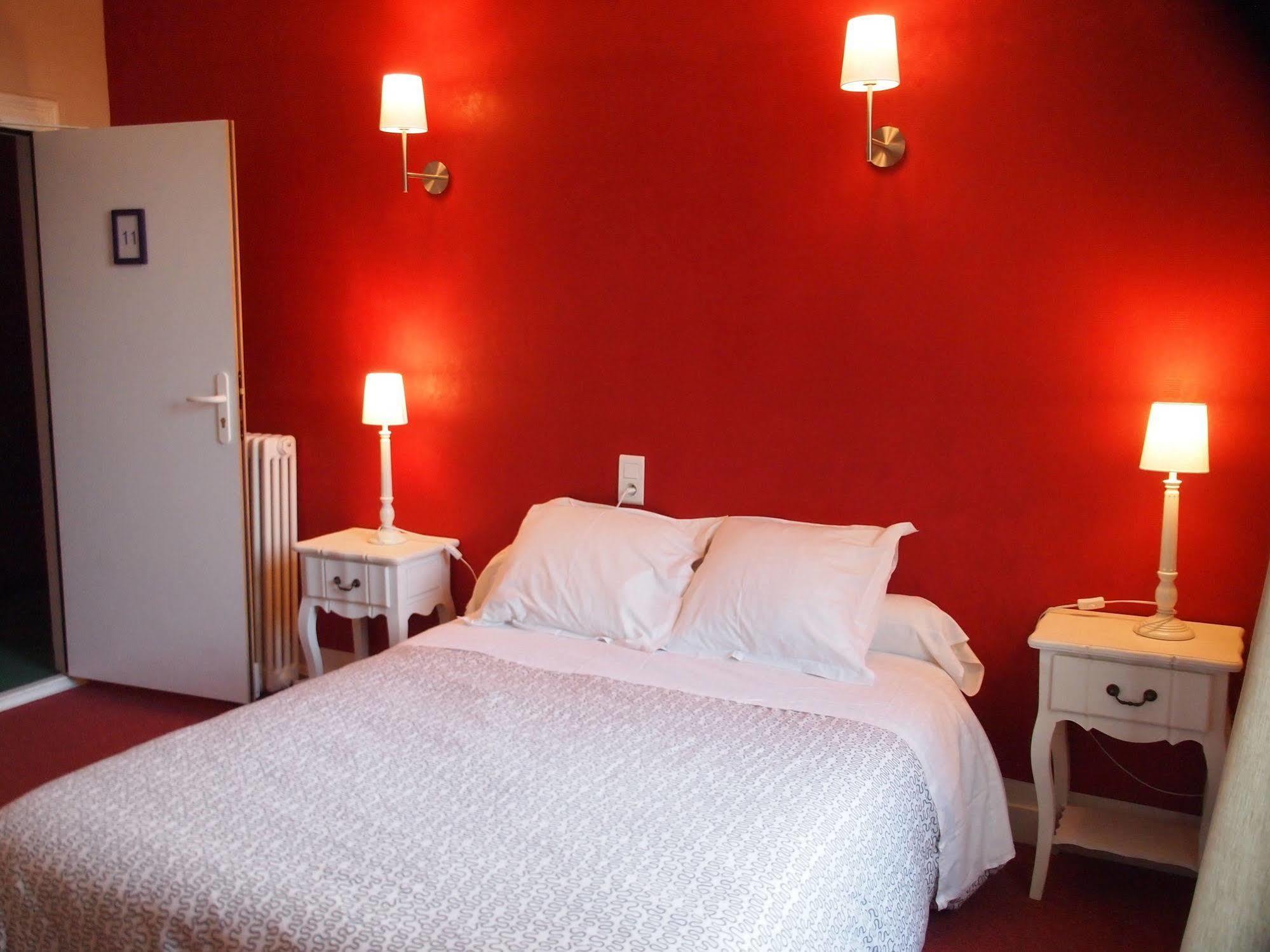مييو Hotel Emma Calve المظهر الخارجي الصورة